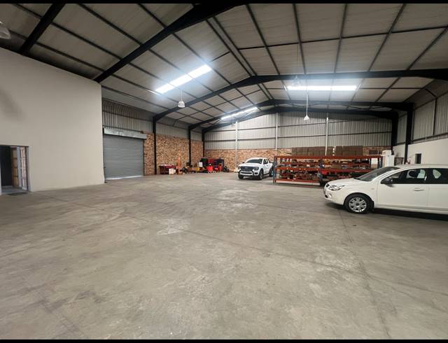527M² WAREHOUSE TO LET IN ALRODE